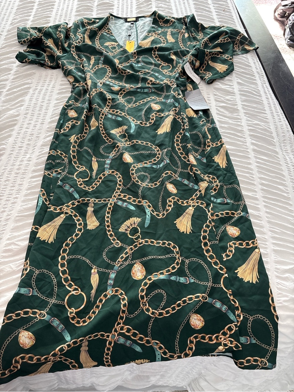NWT. Alexia Admor Emerald Multi Chain Print Faux Wrap Dress with Flutter Sleeves